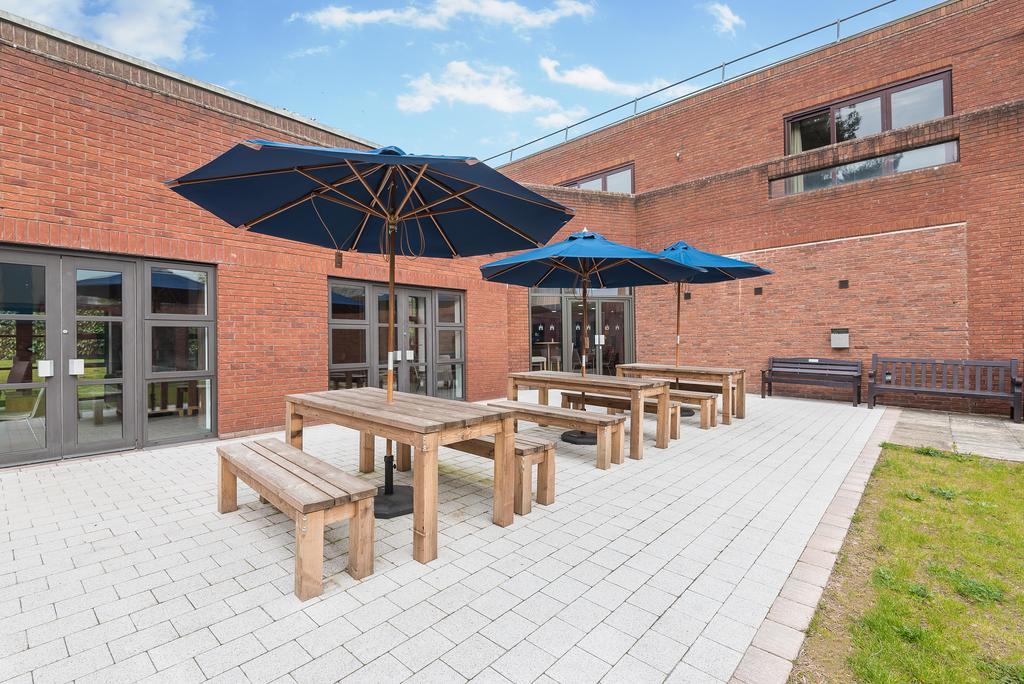 Lilleshall House & Gardens And Lilleshall National Sports Centre Exteriör bild